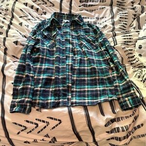 Kasota Rose Women’s Blue and Green Plaid Shirt